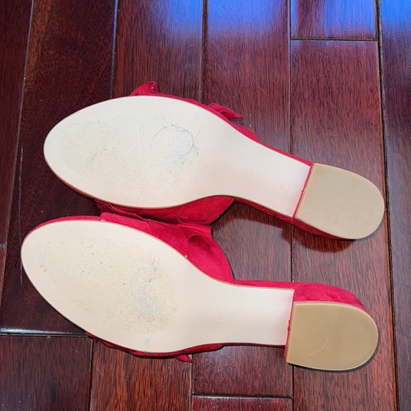 Red Ruffled Heels - Picture 4 of 6